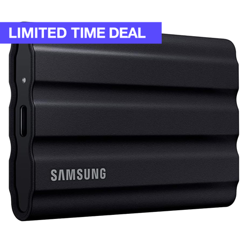 SAMSUNG T7 Shield 4TB Portable SSD (1050MB/s)