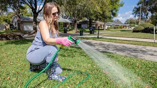The only garden hose that won't humiliate you