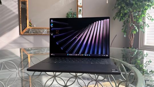 Dell's XPS 14 is back. Mostly nails it.