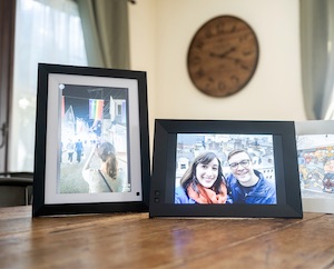 Digital picture frames that don't feel dated