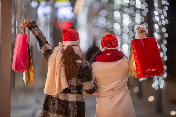 The art of the eleventh-hour buy