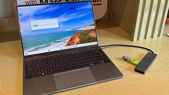 This $699 laptop just embarrassed pricier ones