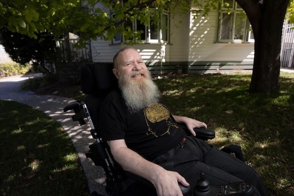 What it's like to have a brain implant for 5 years | WIRED