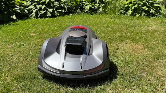 The robot mower that works in the dark