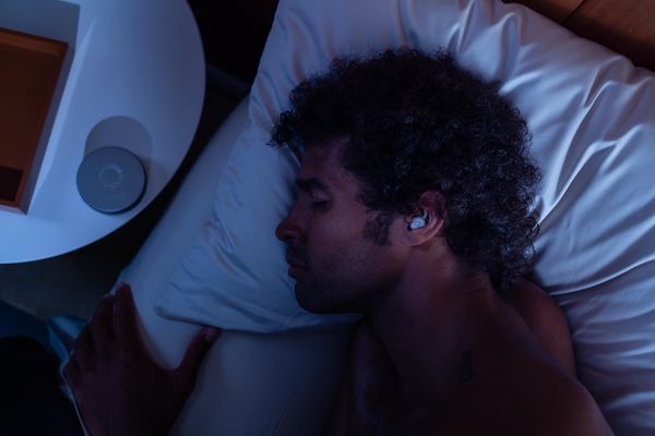 Ozlo - Love is patient. Love is kind. Love is also letting each other sleep. | [Partner] 