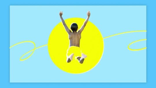 The swimsuit color that could save your kid's life