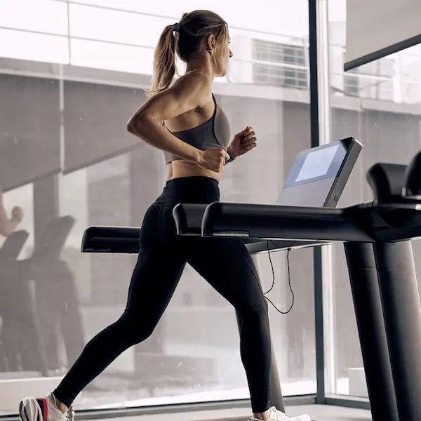 Huge differences between brains of people who exercise and those who don't revealed in new study | UNILAD Tech