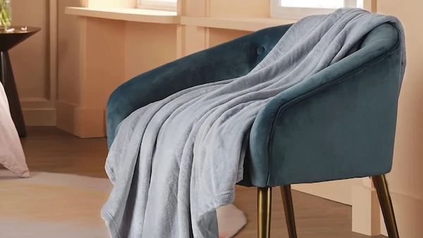 Throws that turn your couch into a bed