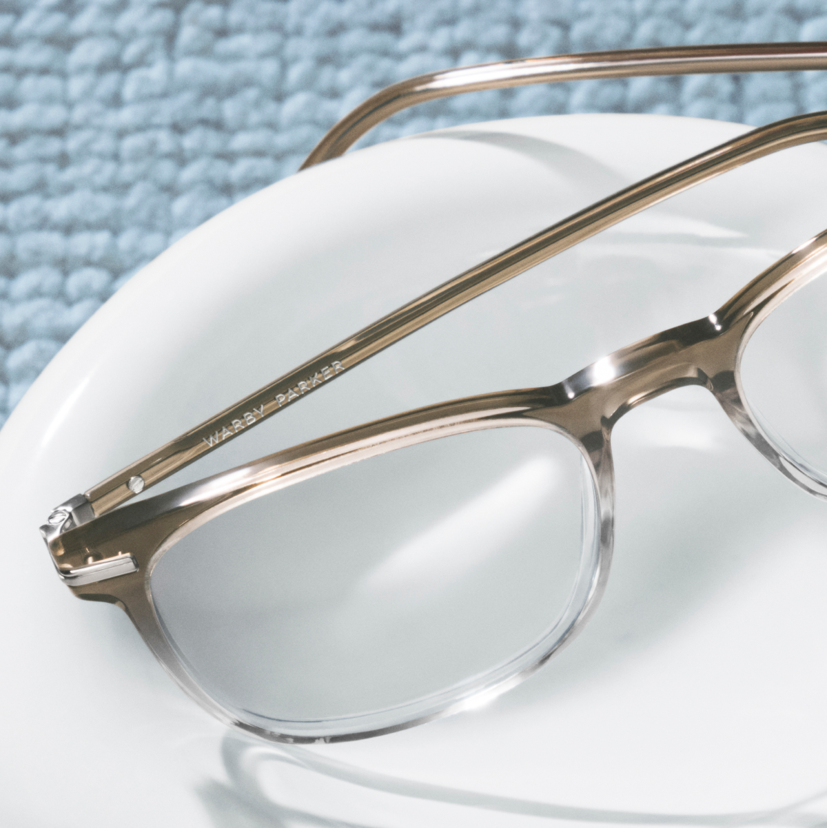  in Driftwood Fade with Antique Silver