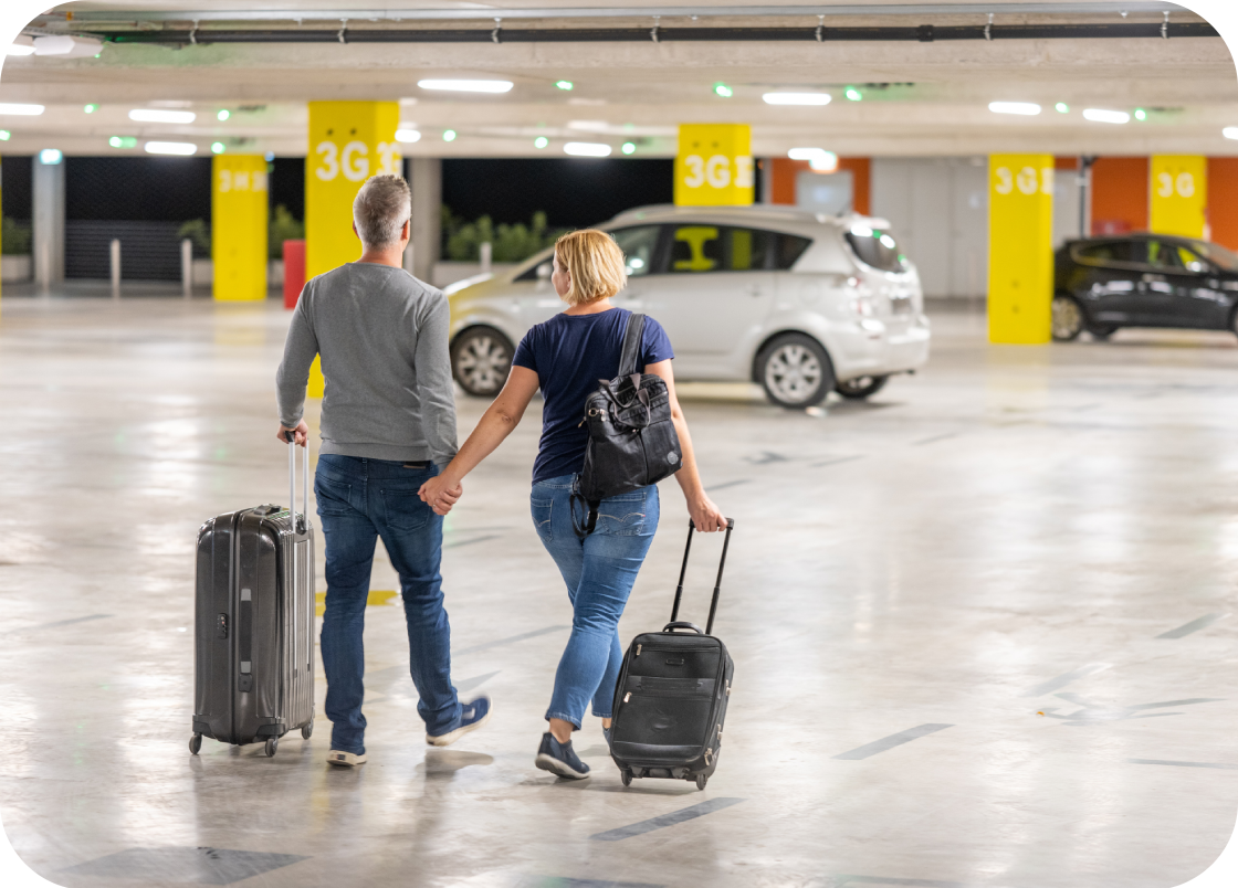 Up to 30% off airport parking