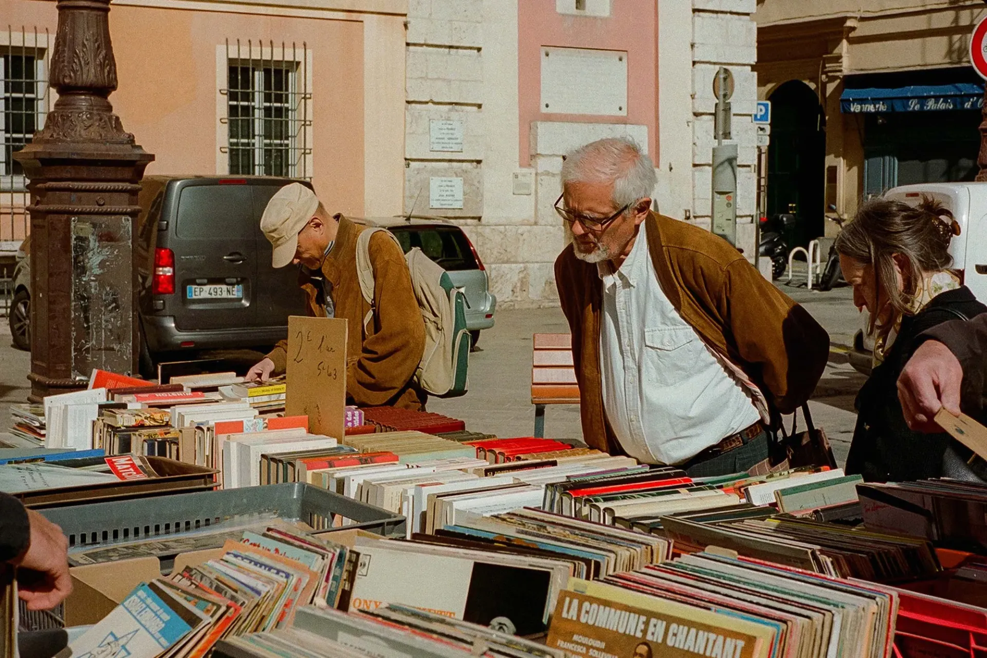 Retiring in France or Costa Rica Is Affordable Thanks to Foreign Visas