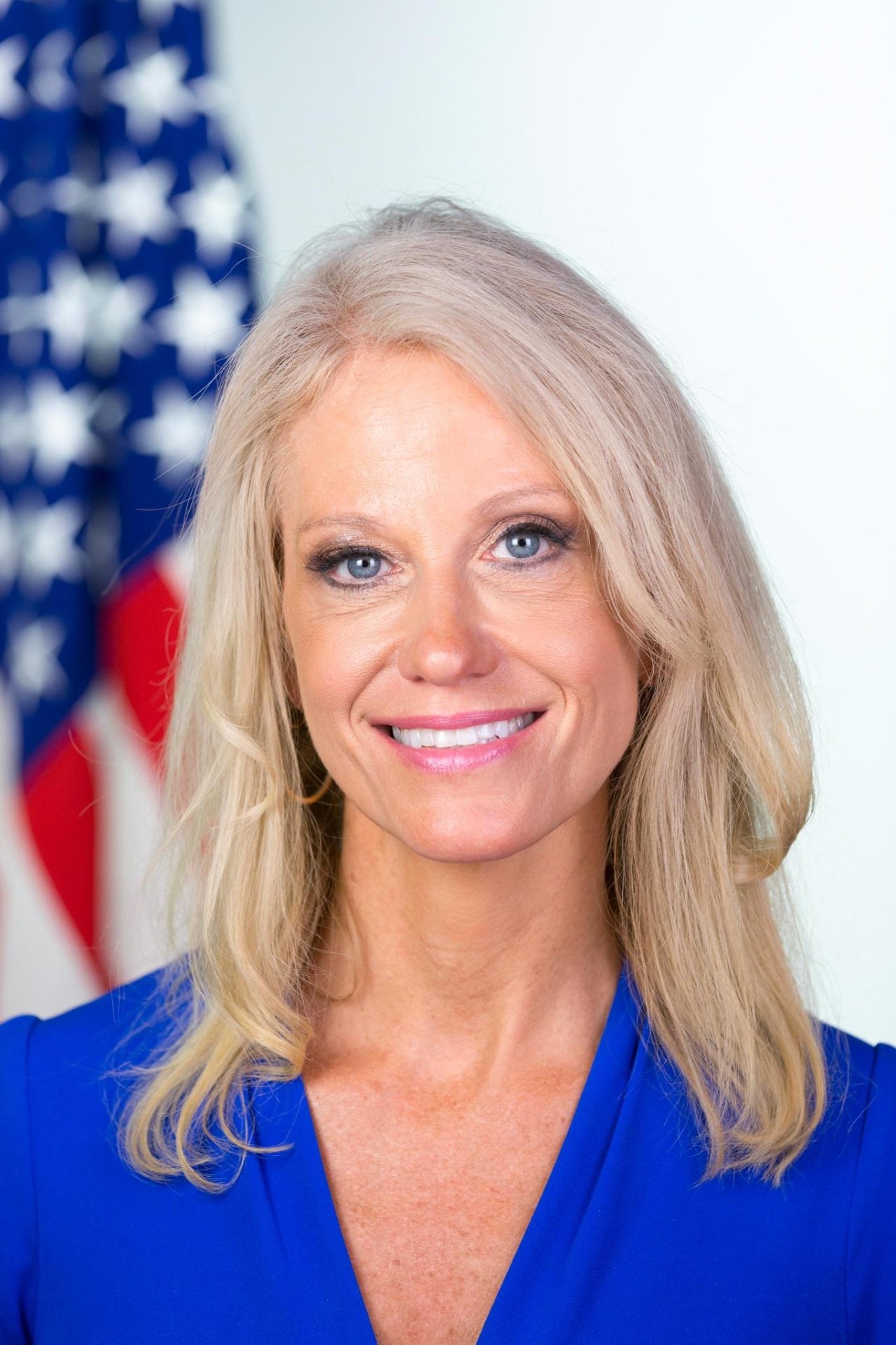 kellyanne_conway_official_portrait