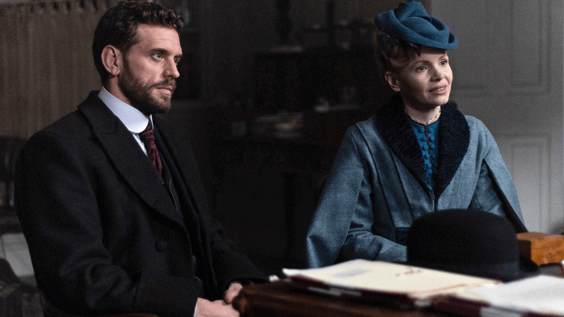 Miss Scarlet on MASTERPIECE