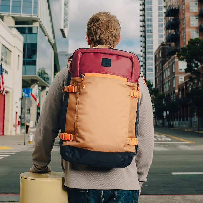 Alpha Venture Pack in Canyon
