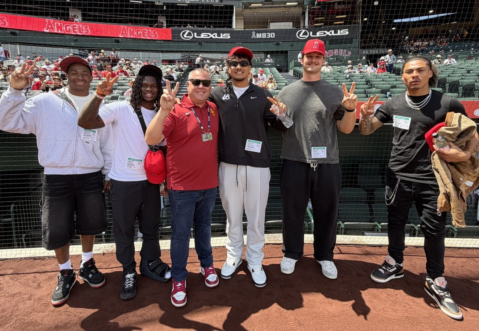 Rhett Bollinger and members of the USC Trojans