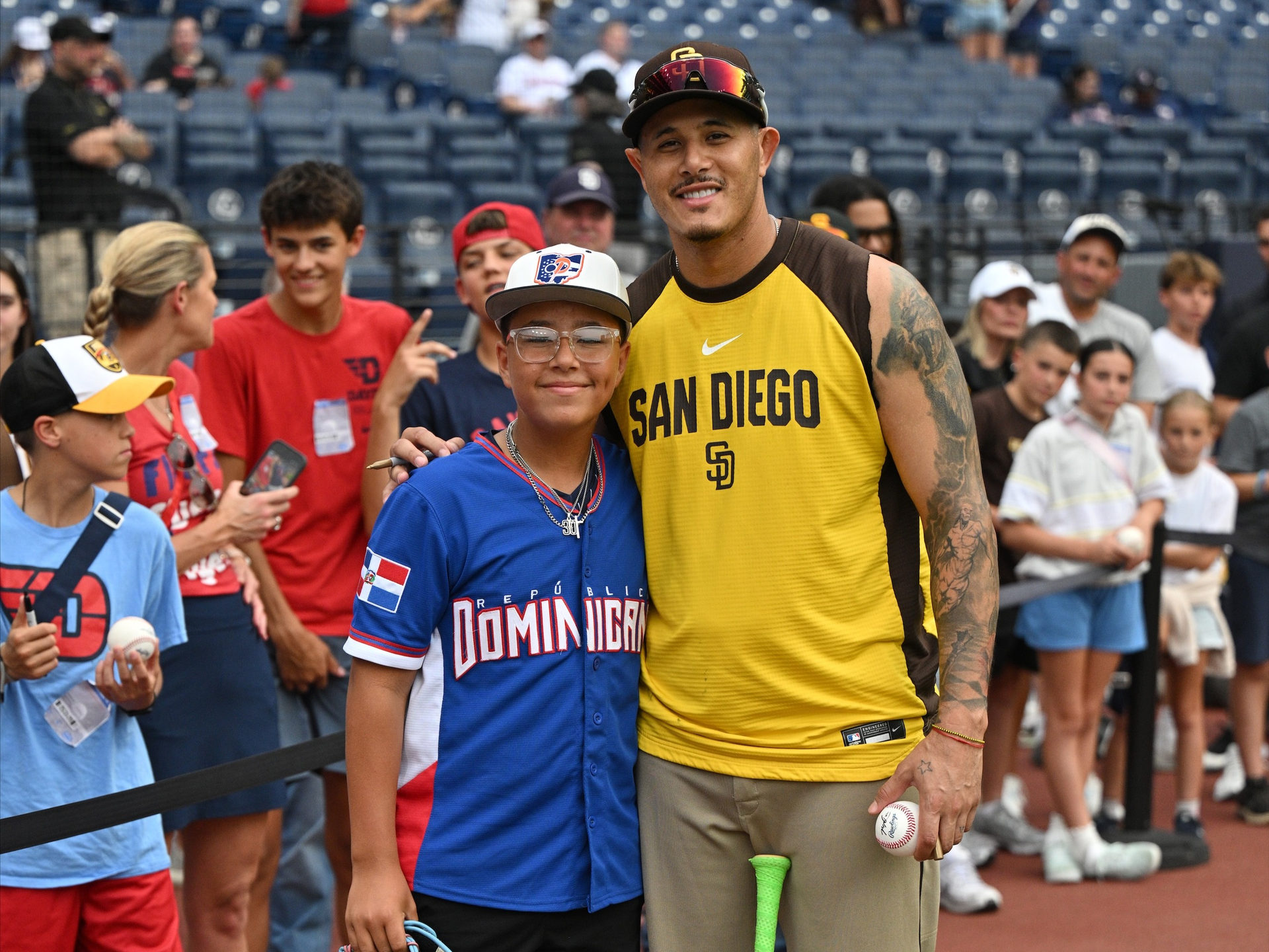 Manny Machado with a fan