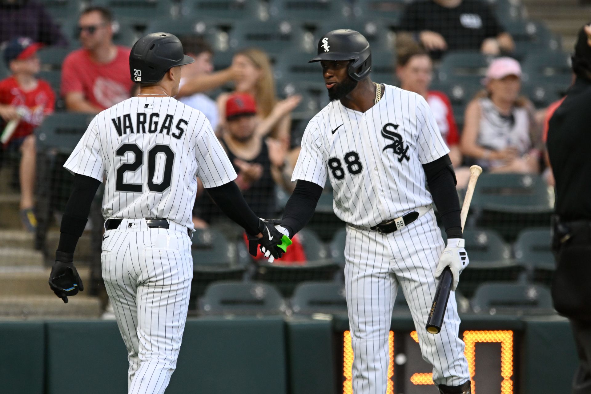 Miguel Vargas and Luis Robert Jr.