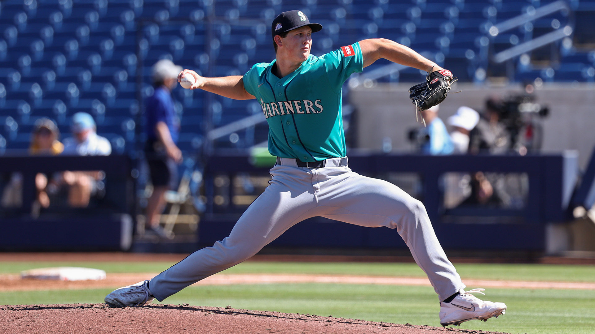 Ryan Sloan