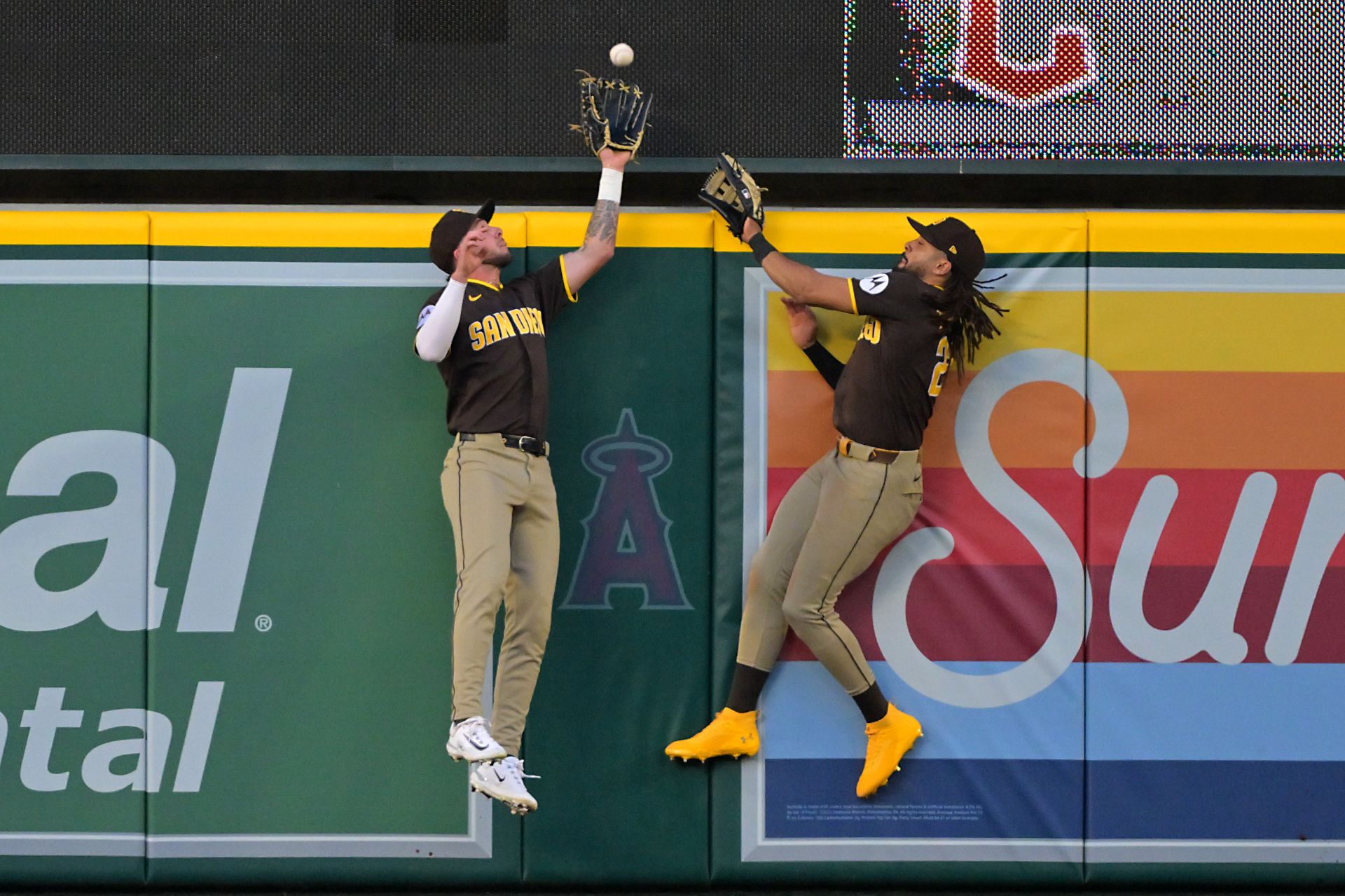 Jackson Merrill and Fernando Tatis Jr.