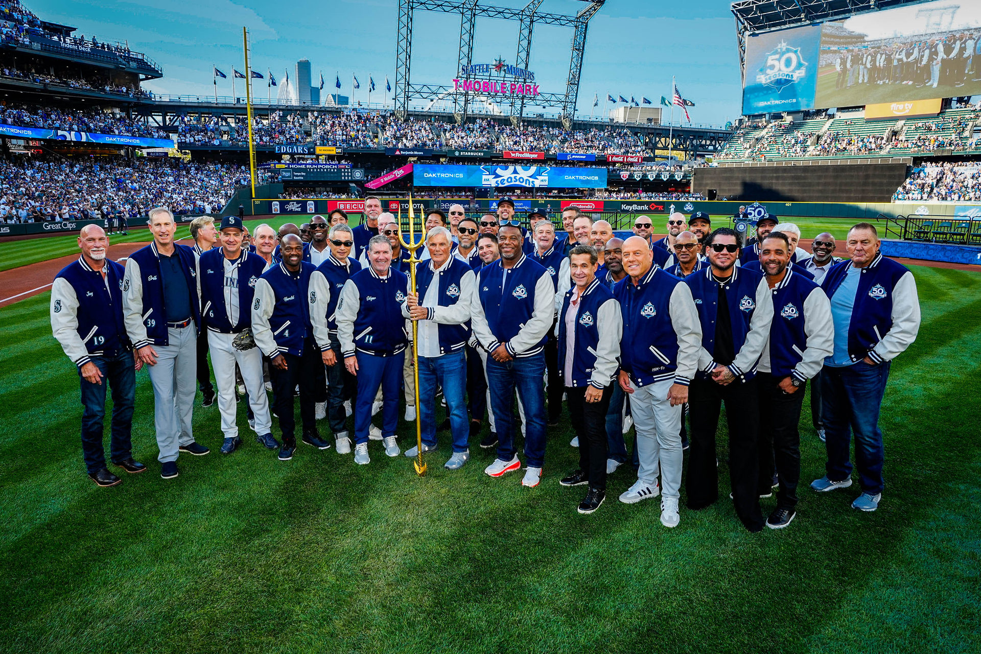 Top 50 Mariners Celebration