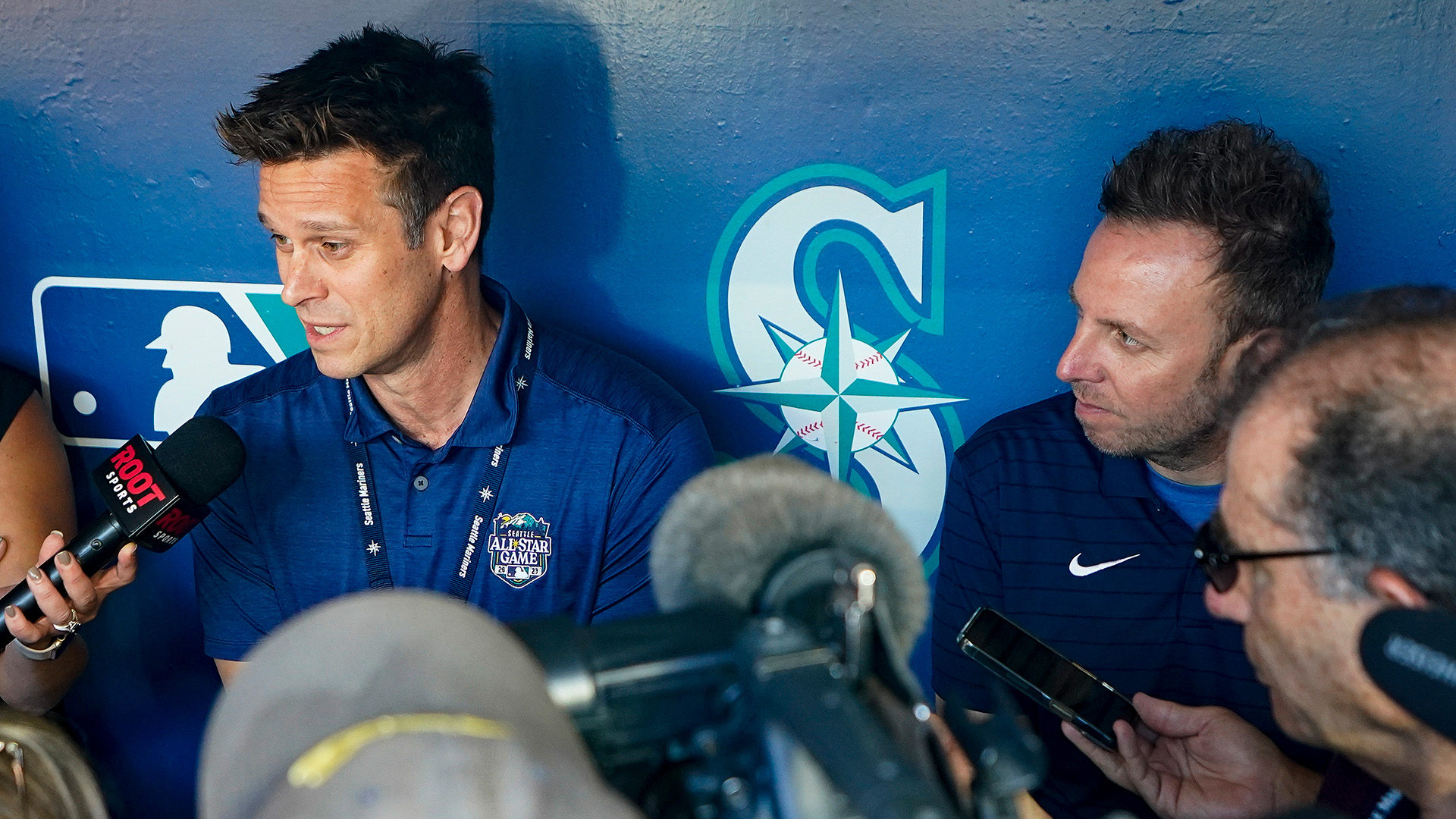 Jerry Dipoto and Justin Hollander