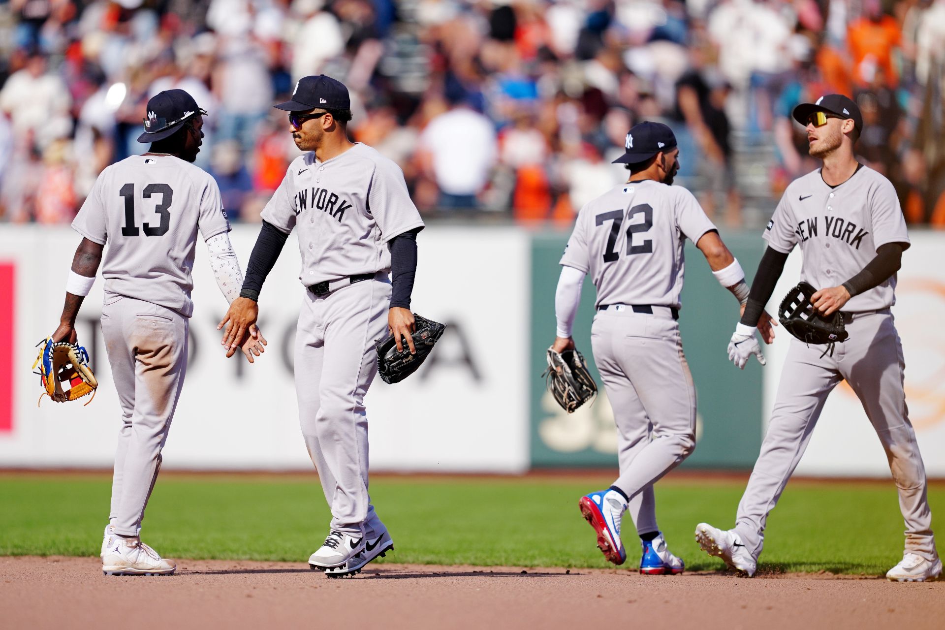 Yankees win handshakes