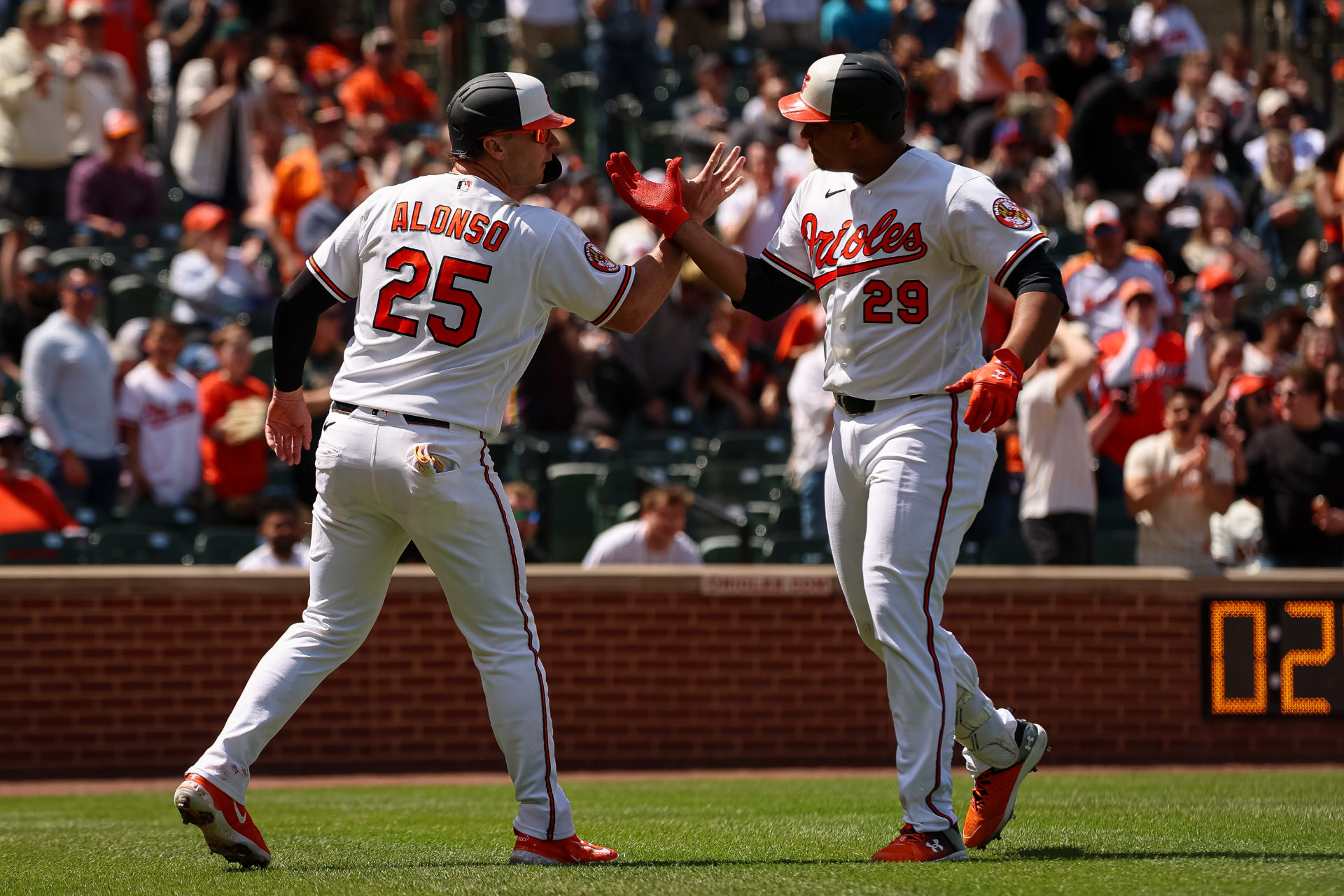 Pete Alonso and Samuel Basallo