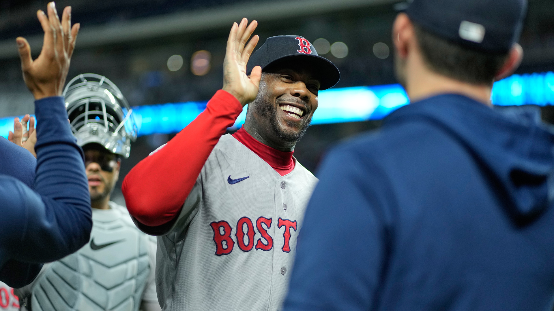 https://www.mlb.com/video/aroldis-chapman-in-play-out-s-to-maikel-garcia-x5660