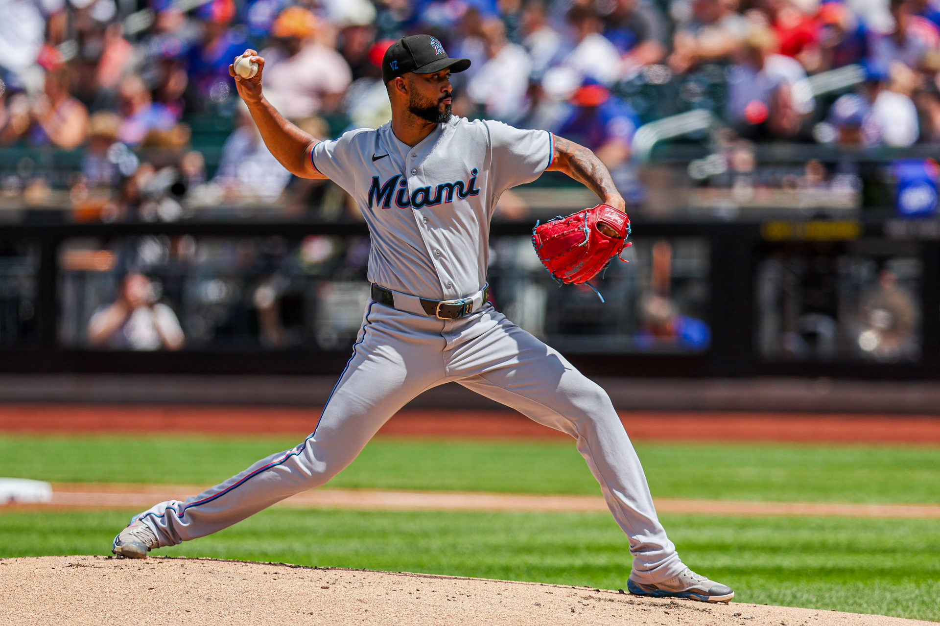 Sandy Alcantara