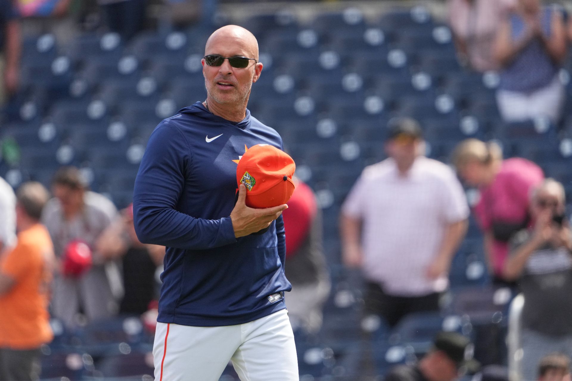 Astros manager Joe Espada