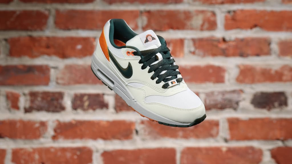 Orioles City Connect shoes