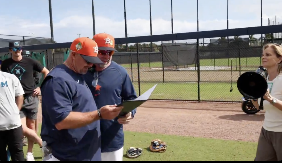 Billy Wagner receiving Sports Hall of Fame honor