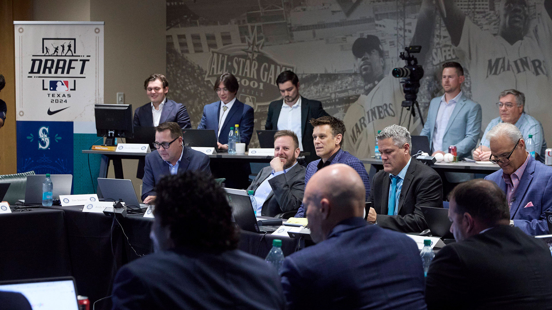 Mariners Draft room