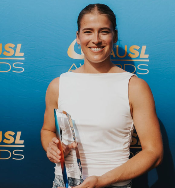 Sami Williams with AUSL Hitter of the Year Award