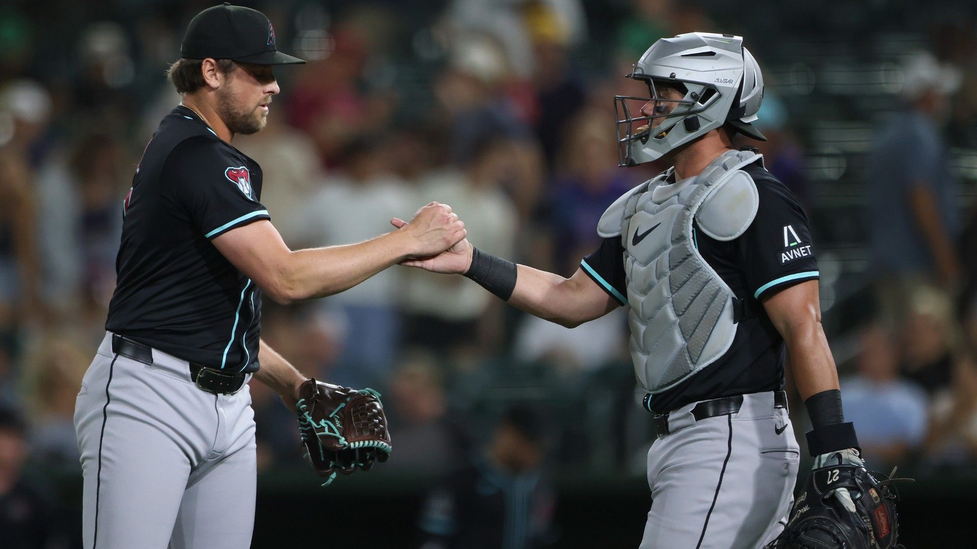 Kevin Ginkel, James McCann