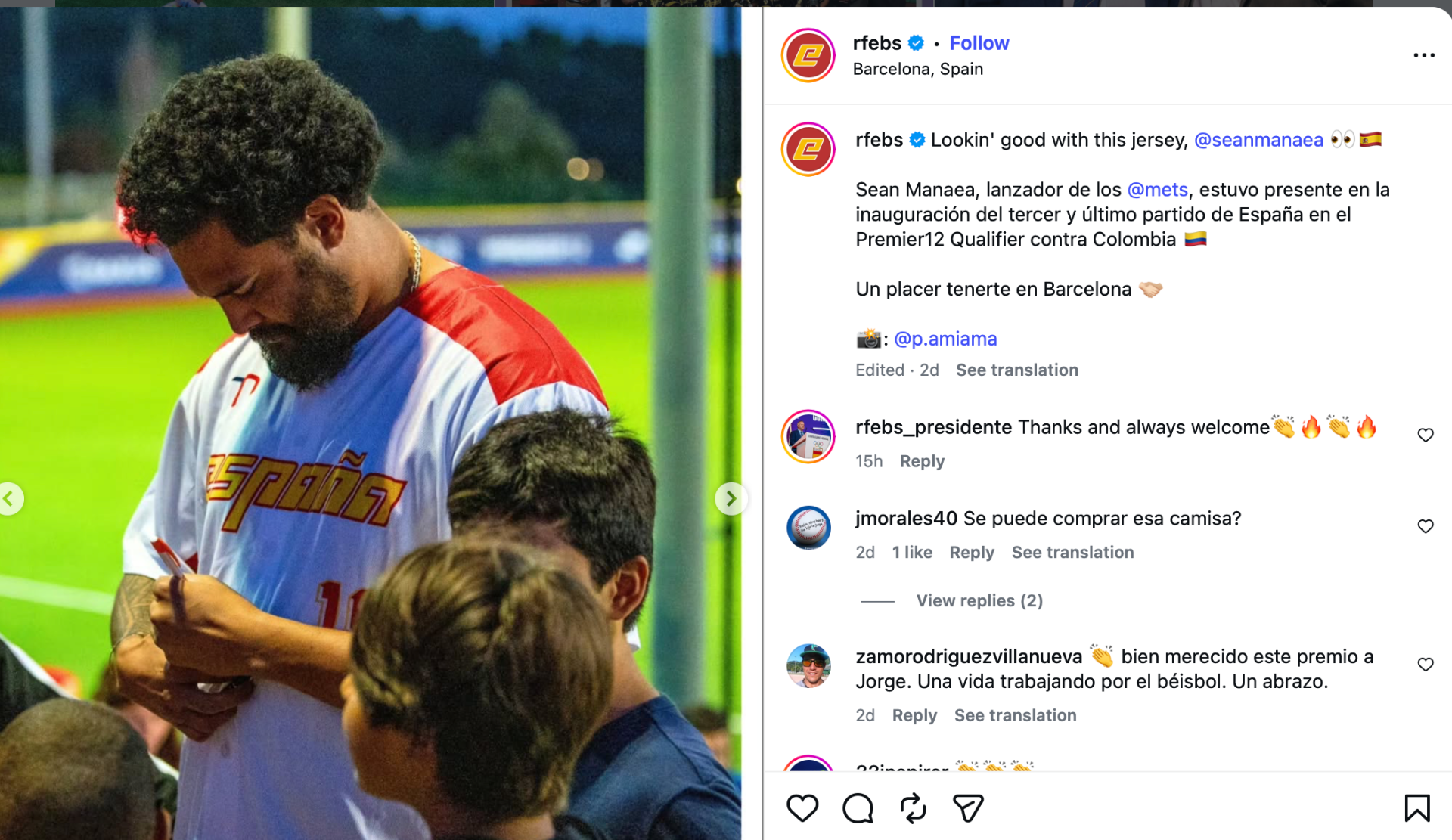 Sean Manaea signs autographs in Barcelona. Screengrab via @rfebs on Instagram. Click image to see post. 