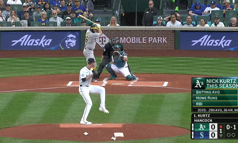 An animated GIF of Julio Rodríguez's catch vs. a knuckleball line drive